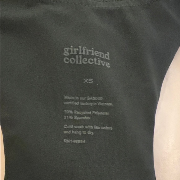 Girlfriend Collective skort bra workout set dark green XS - Picture 2 of 4